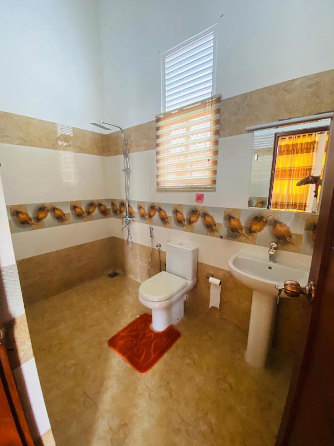 The Kingslayer Resort نيجومبو المظهر الخارجي الصورة